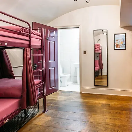 Safestay Micklegate Hostel *