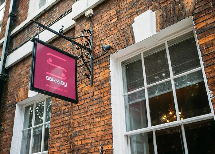 Safestay Micklegate Hostel *